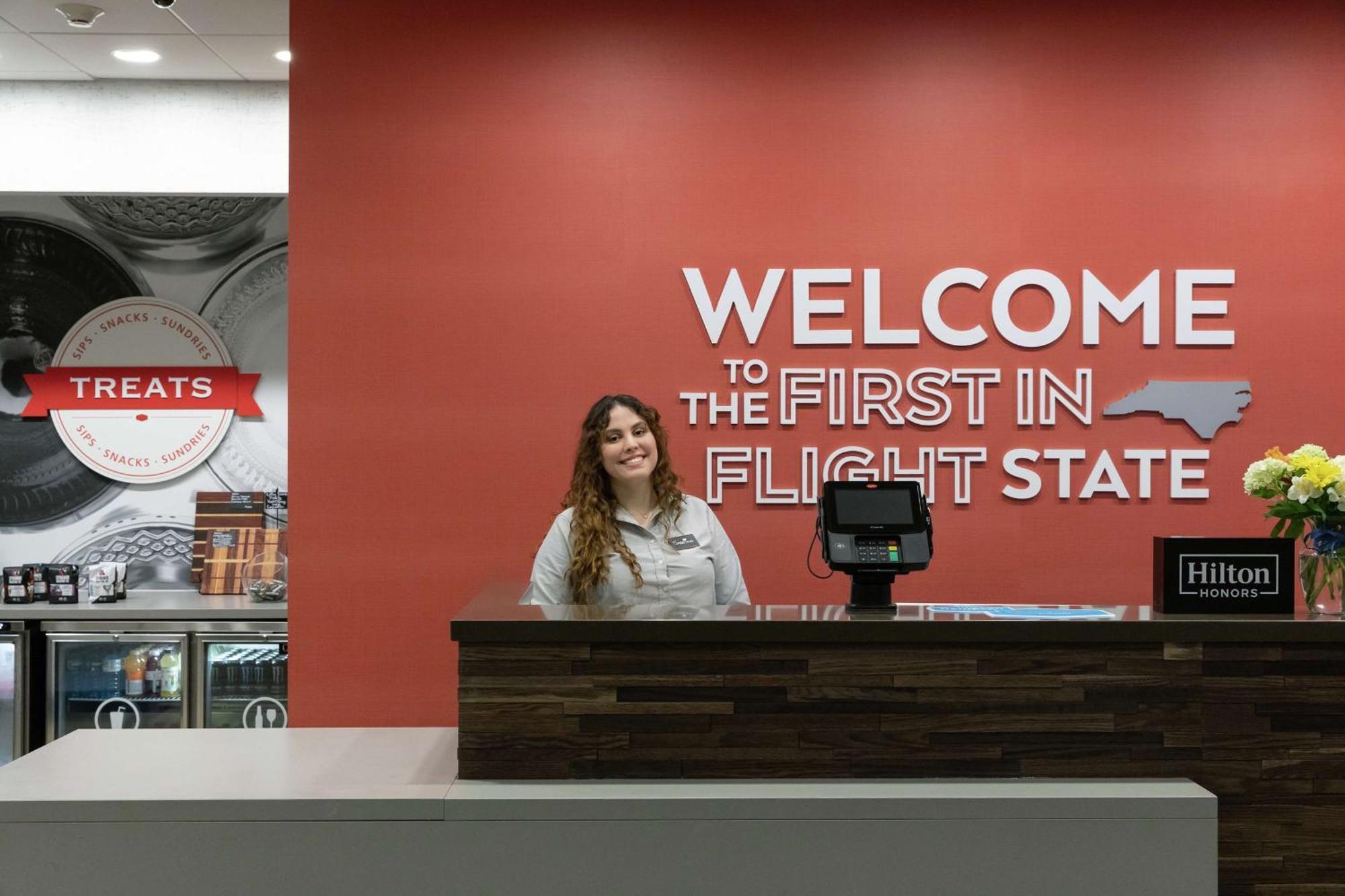 Hampton Inn Black Mountain Exteriör bild