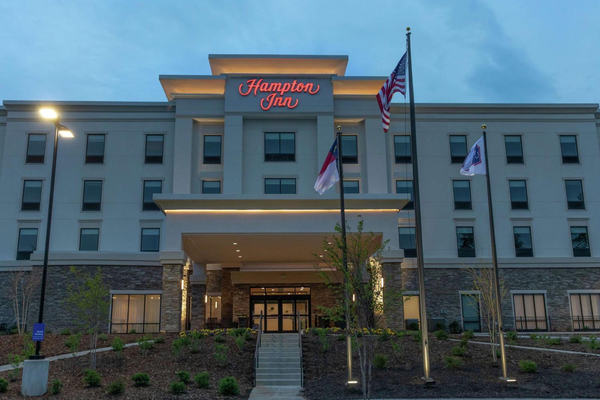 Hampton Inn Black Mountain Exteriör bild